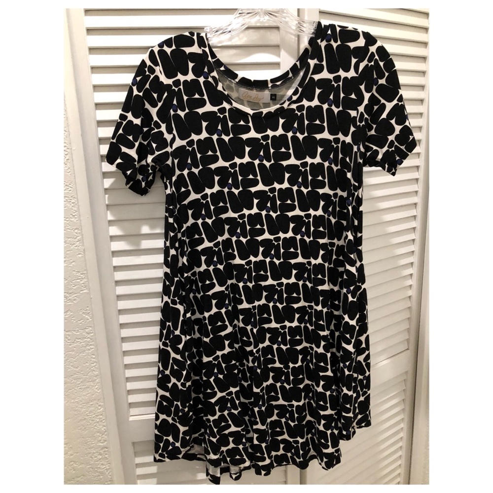 AVA SKY DRESS FEYEN SIZE SMALL